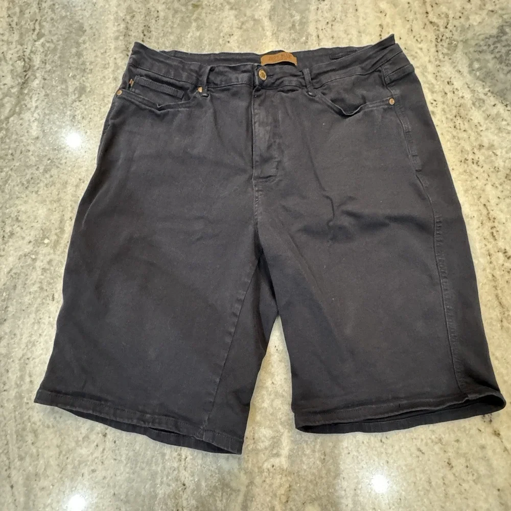 Judy Blue 36